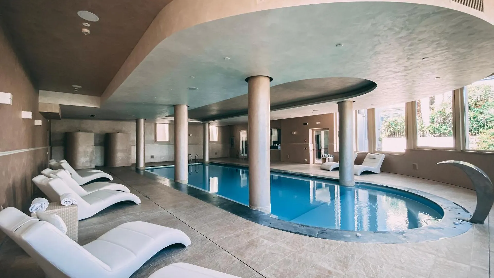 Monastero Resort & Spa Soiano Del Lago 4*,