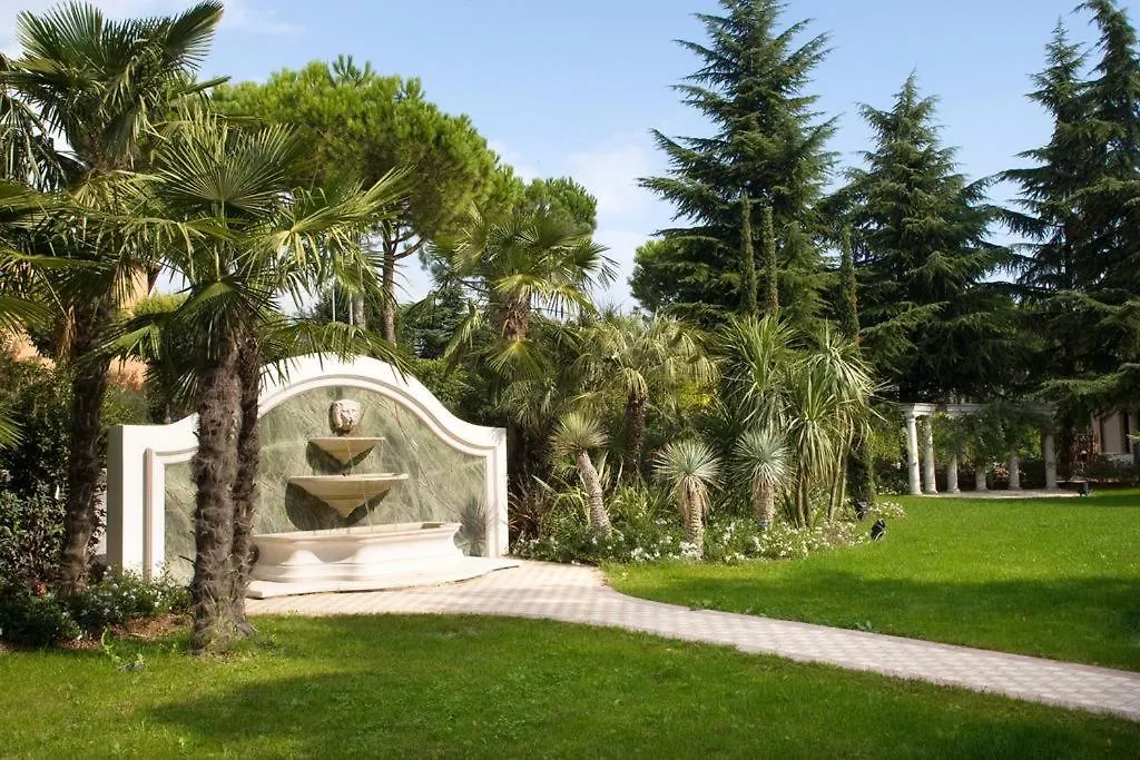 **** Hotel Monastero Resort & Spa Soiano Del Lago Italien